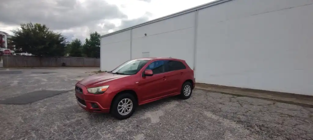 2011 Mitsubishi Outlander Sport ES AUTO's photo