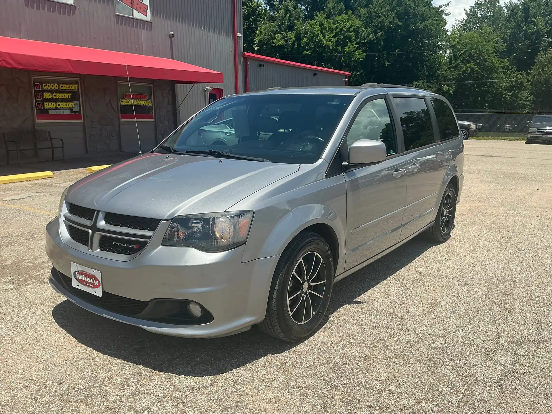 2016 Dodge Grand Caravan R/T's photo