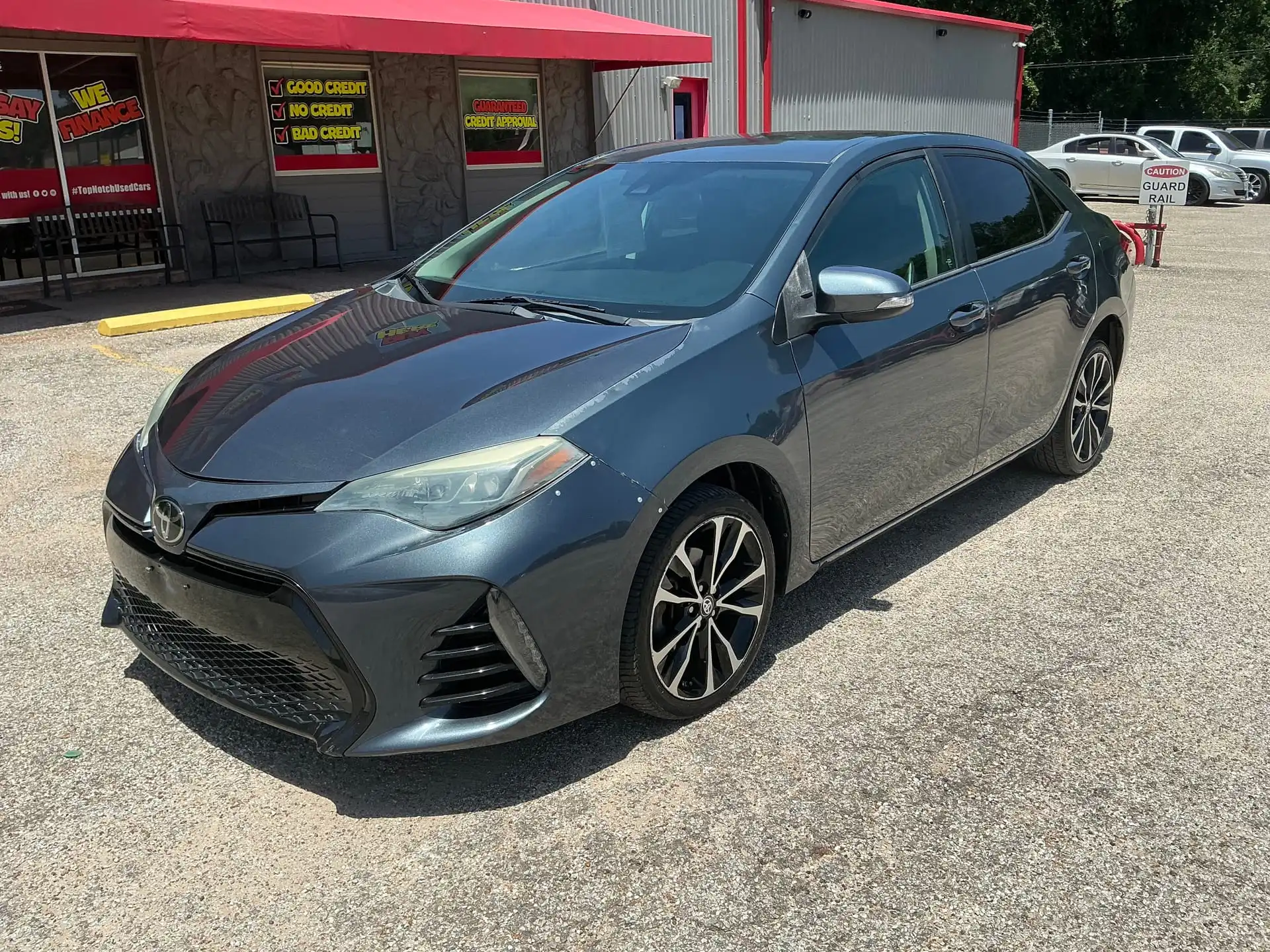 2017 Toyota Corolla SE AT's photo