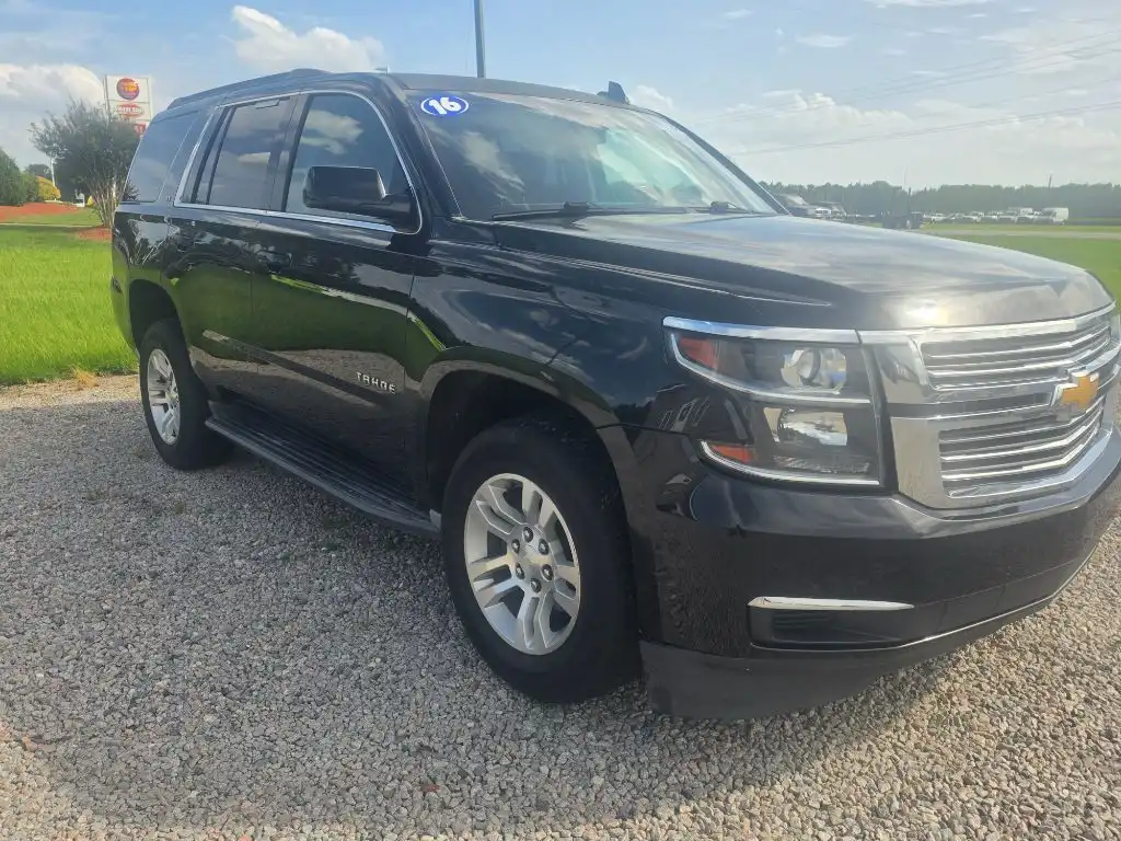 2016 Chevrolet Tahoe LT 4WD's photo
