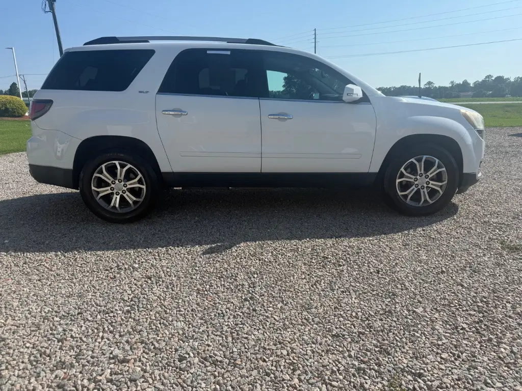 2016 GMC Acadia SLT1 FWD photo 4