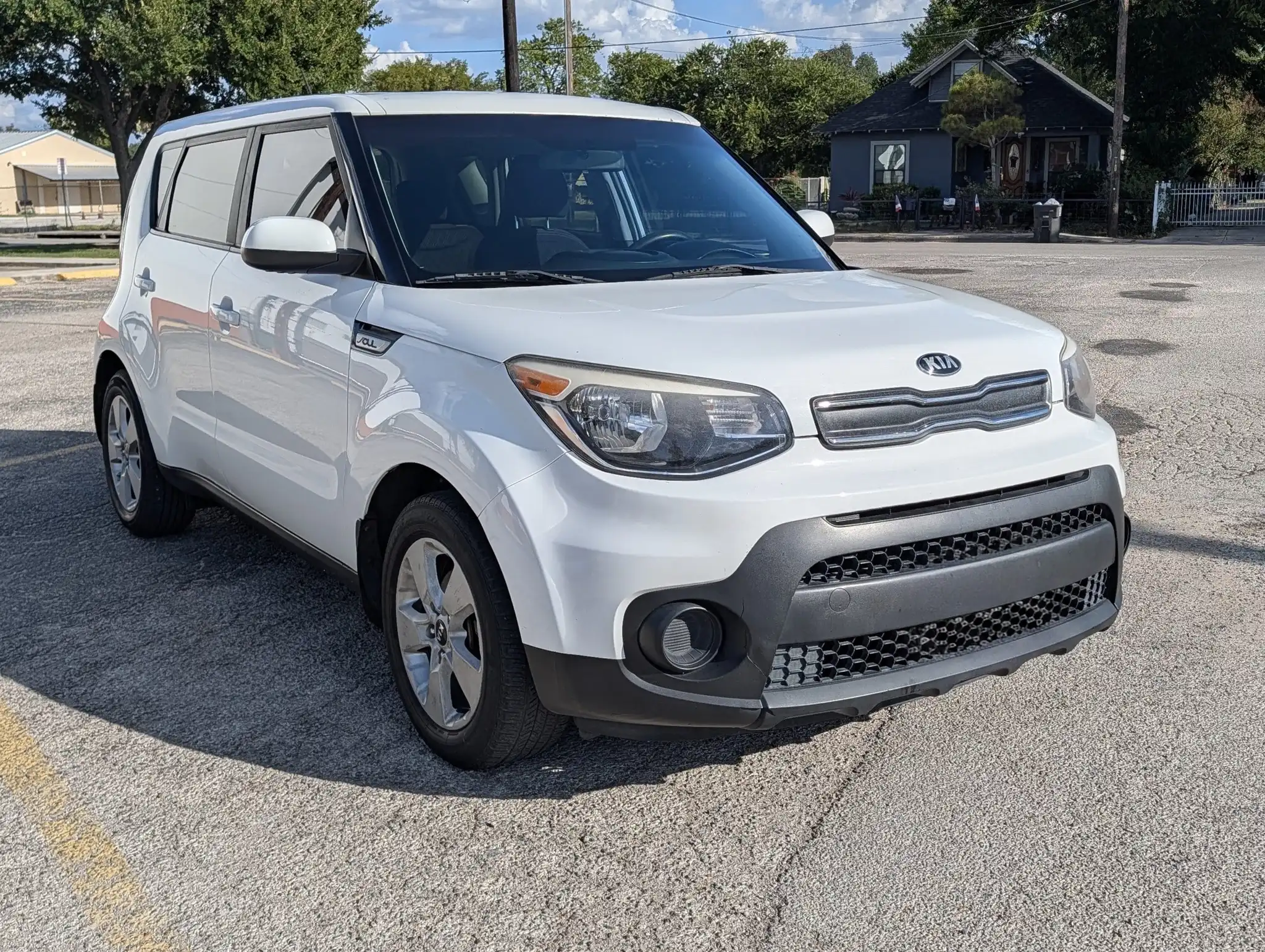 2018 Kia Soul 1.6L Base 6 A/T's photo