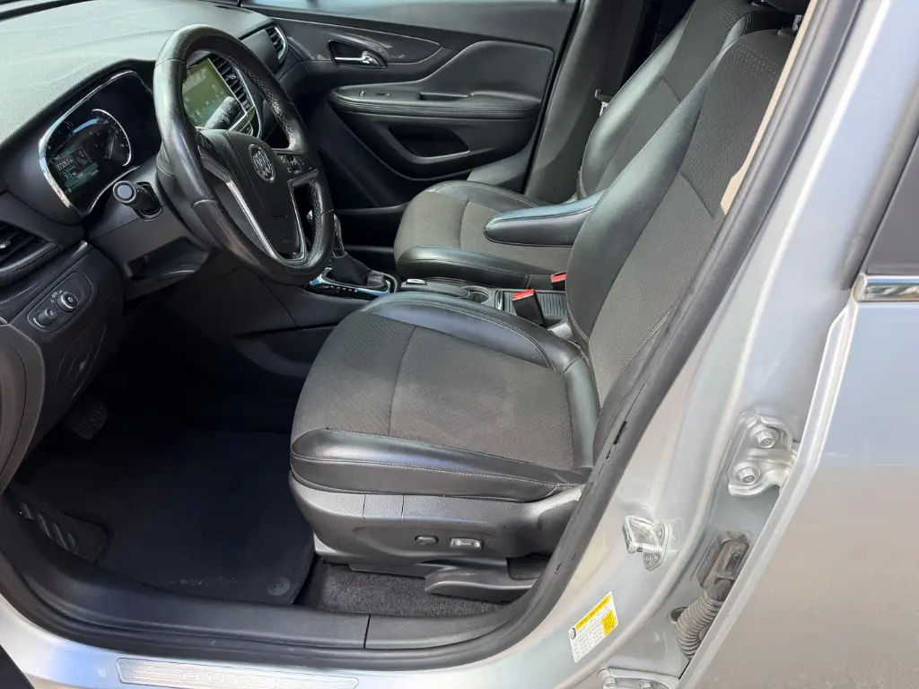 2018 Buick Encore Preferred photo 5
