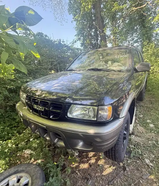 2001 Isuzu Rodeo LSE 2WD Aut.'s photo
