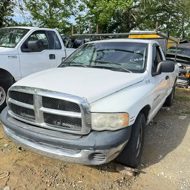 2005 Dodge Ram 1500 ST Regular Cab SWB's photo