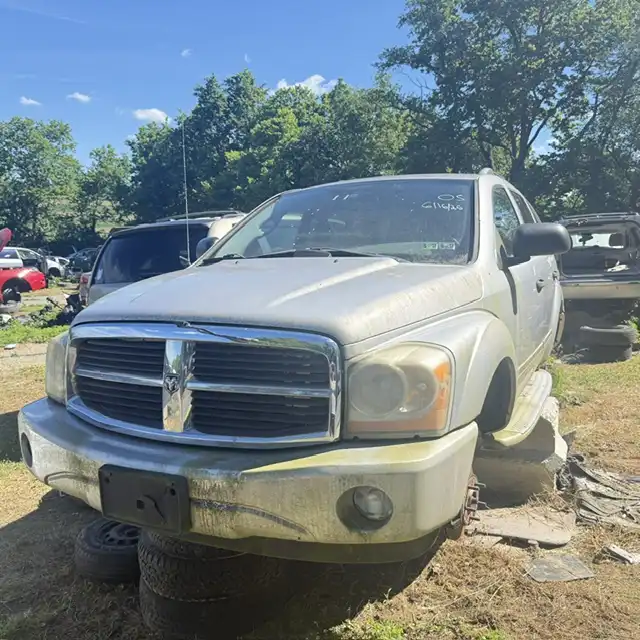 2005 Dodge Durango Limited 4X4's photo