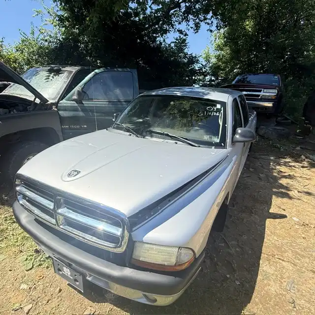 2004 Dodge Dakota Sport 4X4 Quad Cab's photo