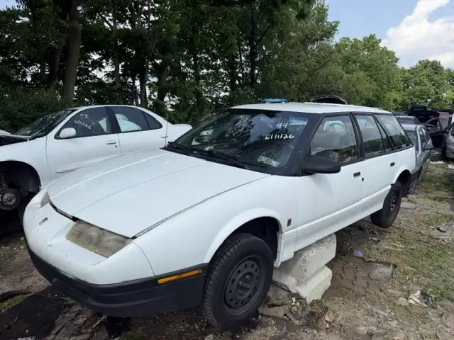 1994 Saturn S-Series's photo