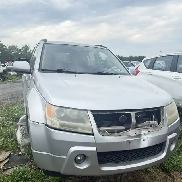 2006 Suzuki Grand Vitara XSport 4WD Auto's photo