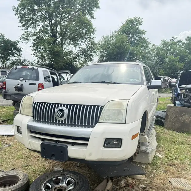 2007 Mercury Mountaineer Premier 4.0L AWD's photo
