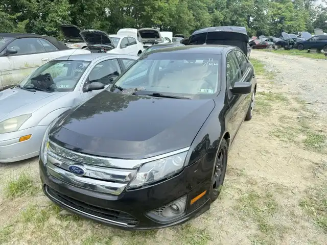 2011 Ford Fusion I-4 SE's photo