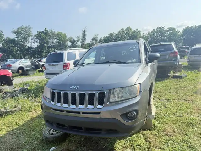 2011 Jeep Compass Latitude 4X4's photo