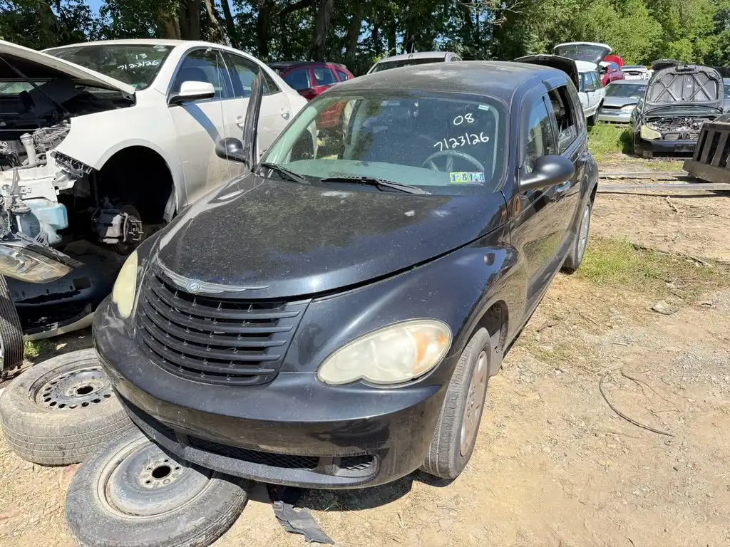 2008 Chrysler PT Cruiser Base's photo