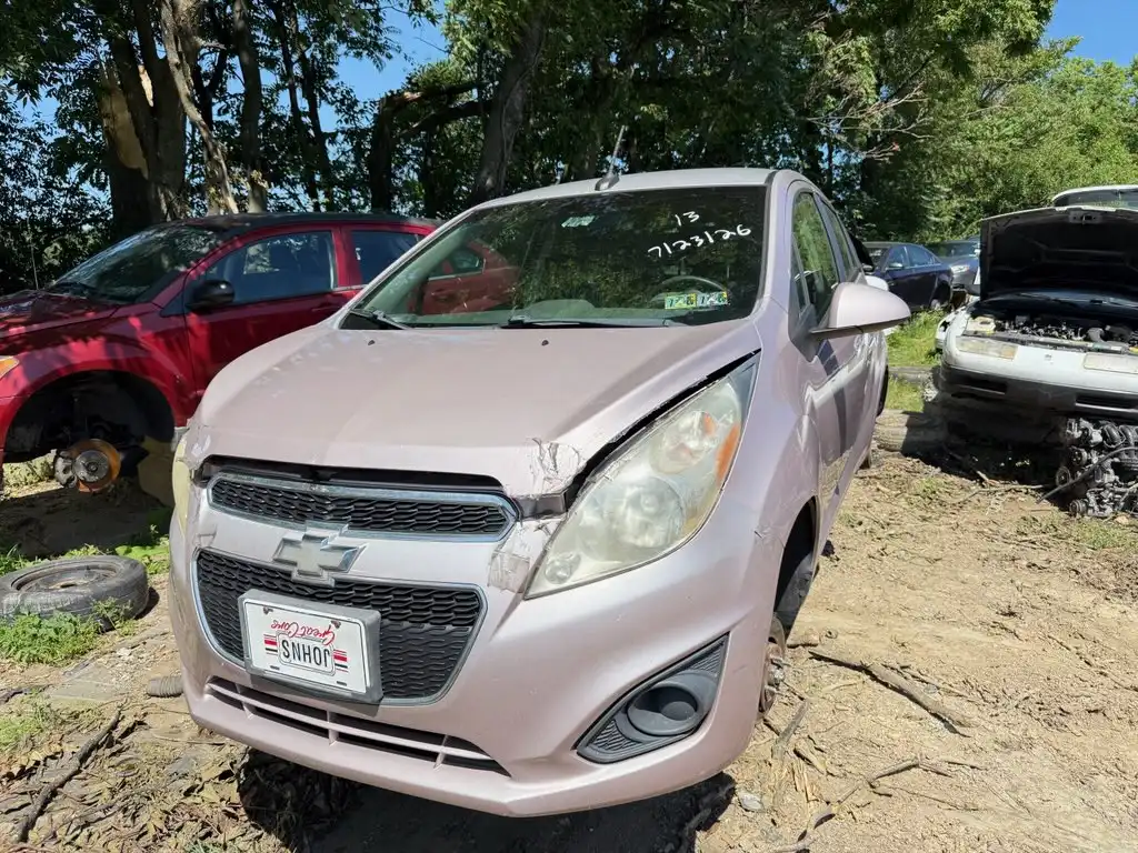 2013 Chevrolet Spark 1LT Auto 1SD's photo