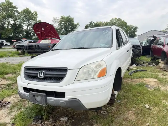2004 Honda Pilot EX Leather/Entertainment's photo
