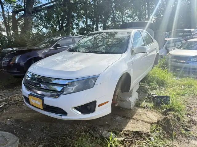 2010 Ford Fusion I-4 SEL's photo