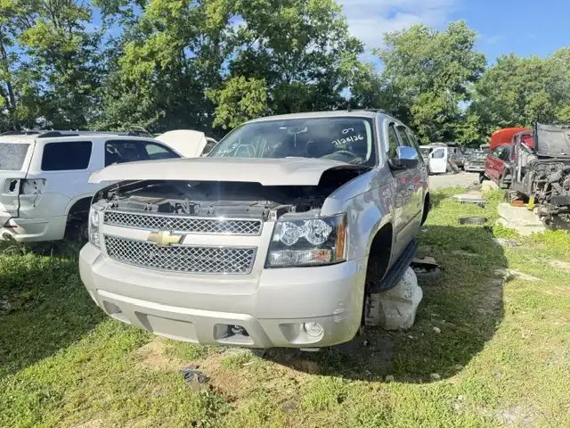 2007 Chevrolet Tahoe's photo