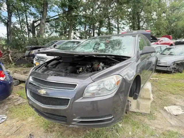 2011 Chevrolet Malibu 1LT's photo