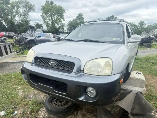 2004 Hyundai Santa Fe GLS 2.7's photo