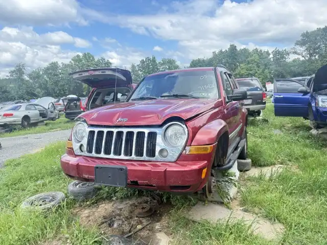 2005 Jeep Liberty Limited 4WD's photo
