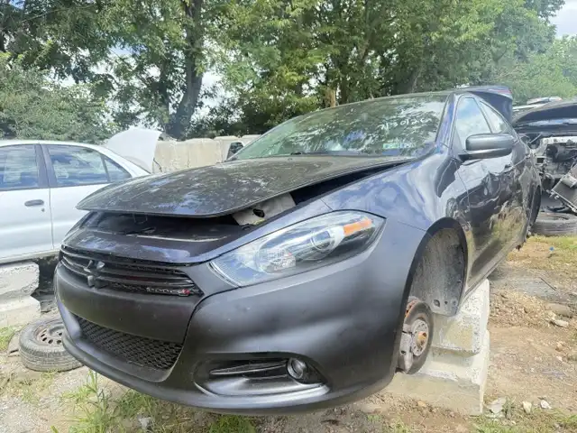 2013 Dodge Dart 2.0 SXT's photo