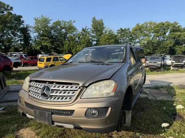 2008 Mercedes-Benz M-Class ML350's photo