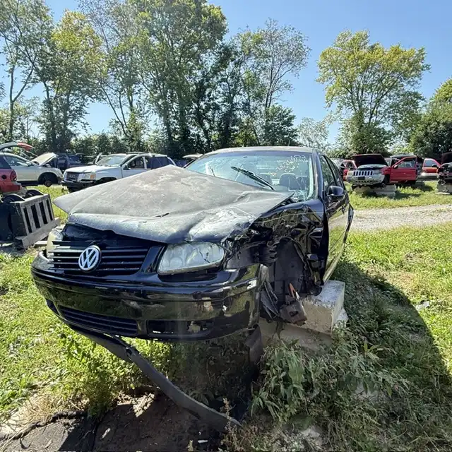 2002 Volkswagen Jetta GLS 2.0's photo