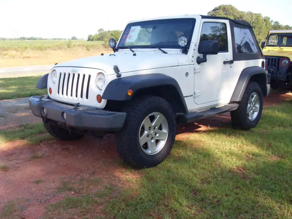 2010 Jeep Wrangler Sport's photo