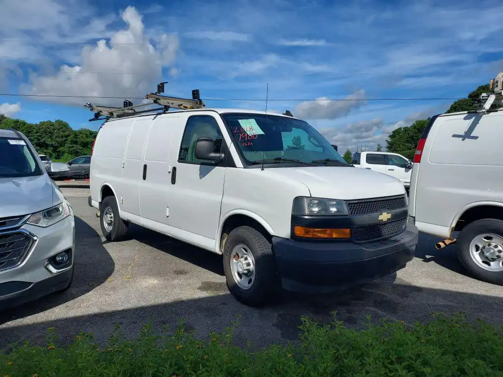 2018 Chevrolet Express Work Van HD 2500's photo