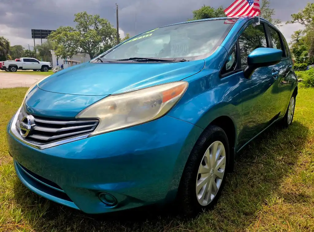2015 Nissan Versa Note 1.6 S Plus CVT's photo