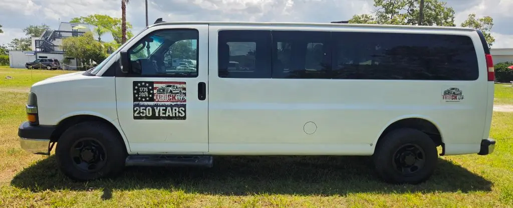 2016 Chevrolet Express LS 3500 Extended photo 3