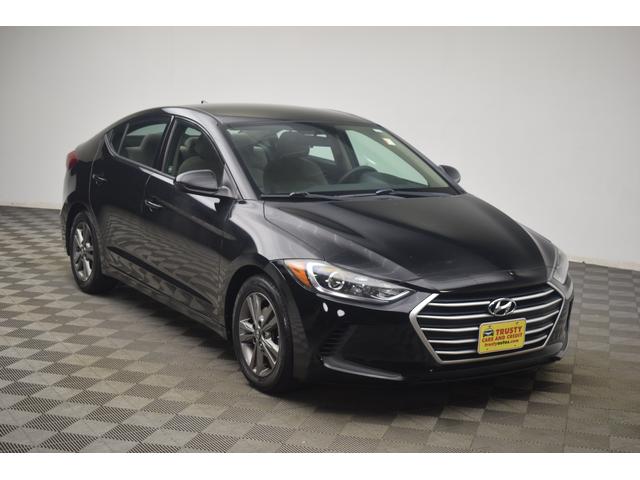 2016 Hyundai Elantra GT 2.0L 6-Speed A/T's photo