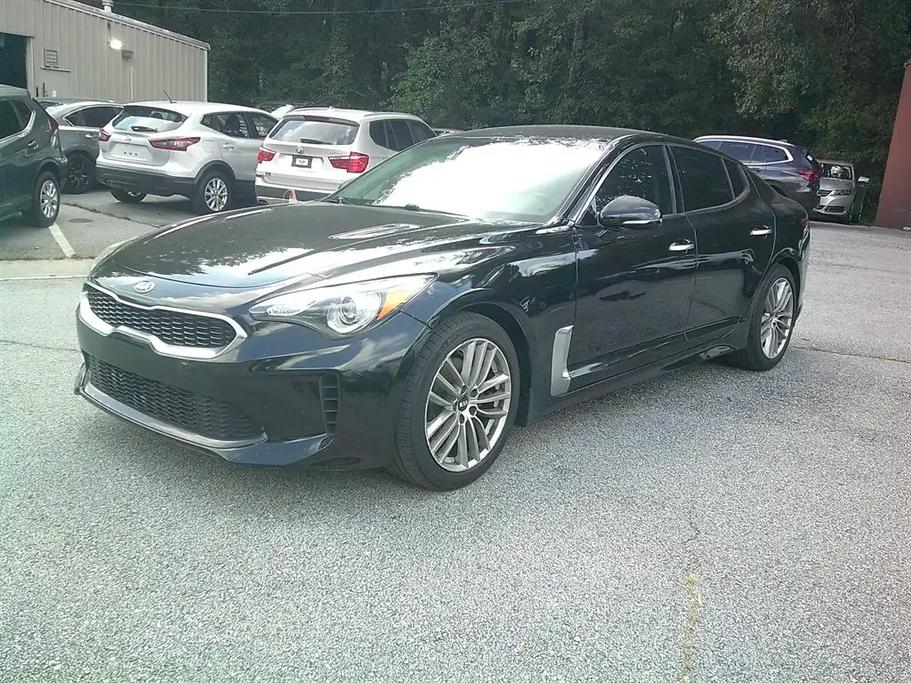 2018 Kia Stinger AWD's photo