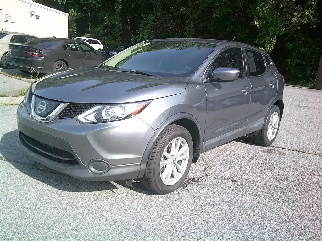 2019 Nissan Rogue Sport S FWD's photo
