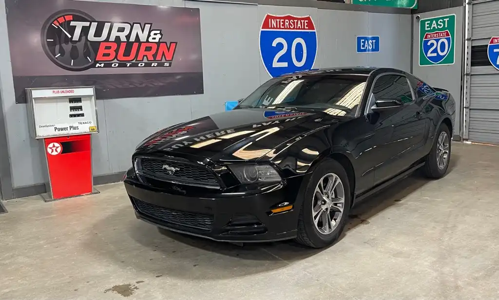 2014 Ford Mustang V6's photo