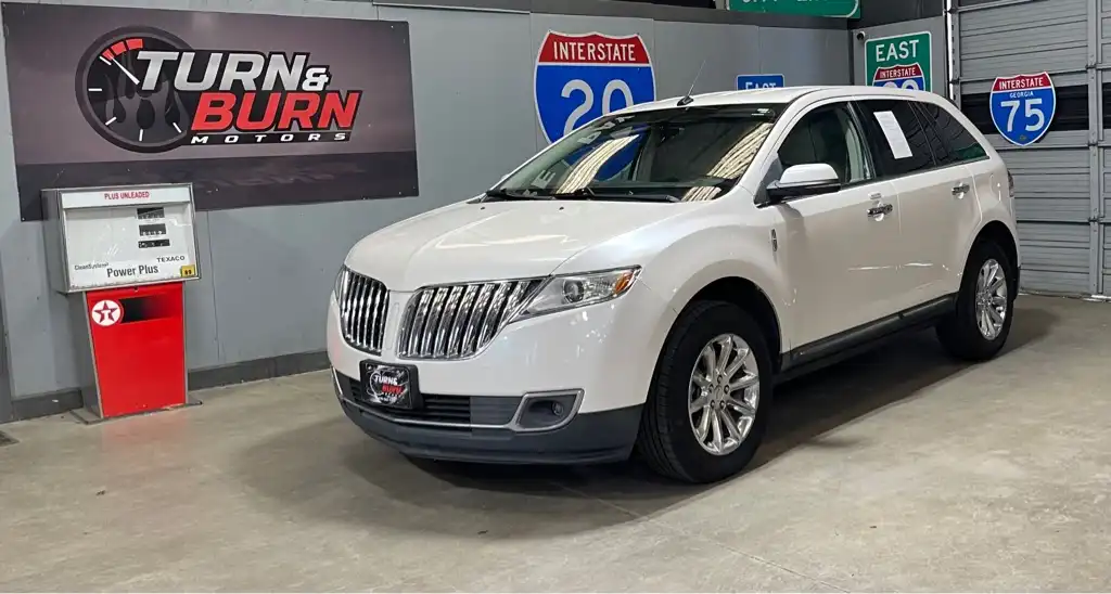 2013 Lincoln MKX FWD's photo