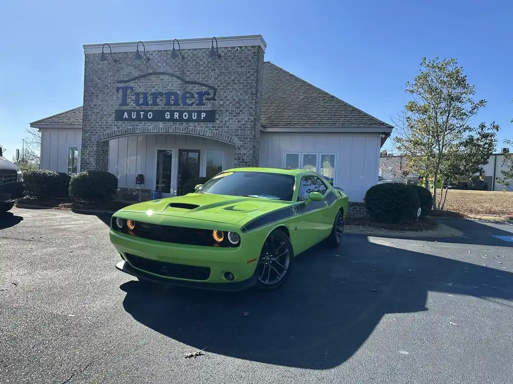 2023 Dodge Challenger R/T Scat Pack's photo
