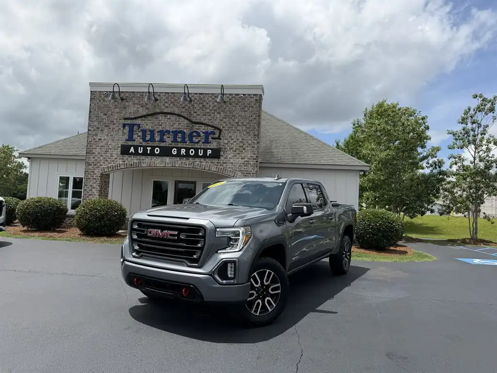2021 GMC Sierra 4WD Crew Cab Short Box AT4's photo