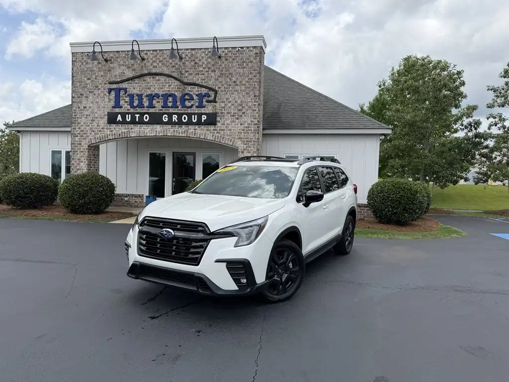2025 Subaru Ascent Onyx Edition-Touring 7 Passenger's photo