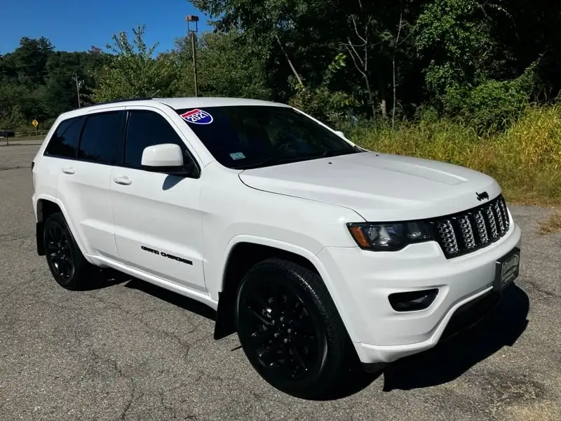 2021 Jeep Grand Cherokee Laredo X 4WD's photo