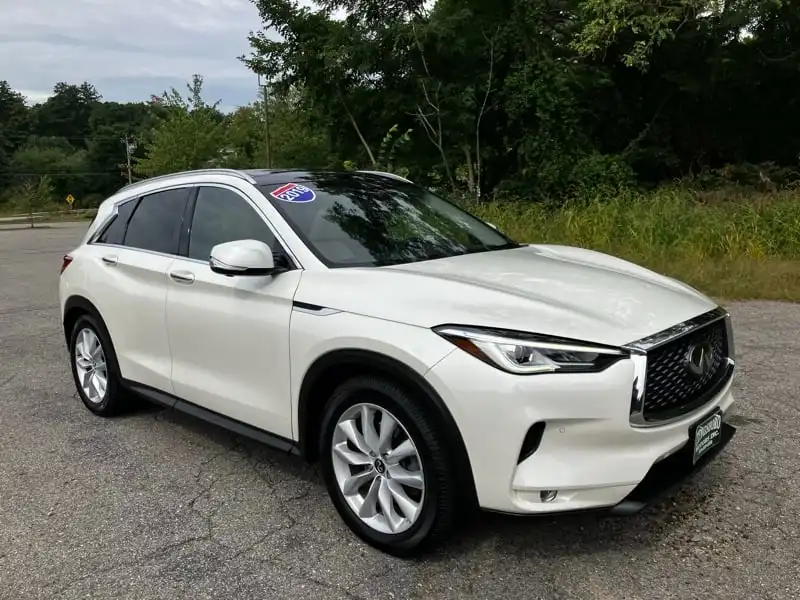 2019 INFINITI QX50 Essential AWD's photo
