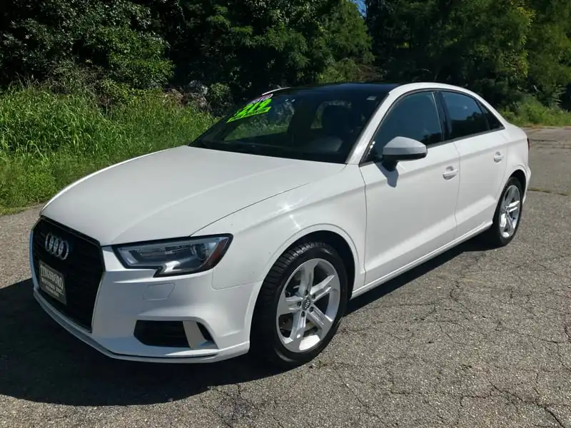 2018 Audi A3 2.0T quattro S tronic Premium's photo