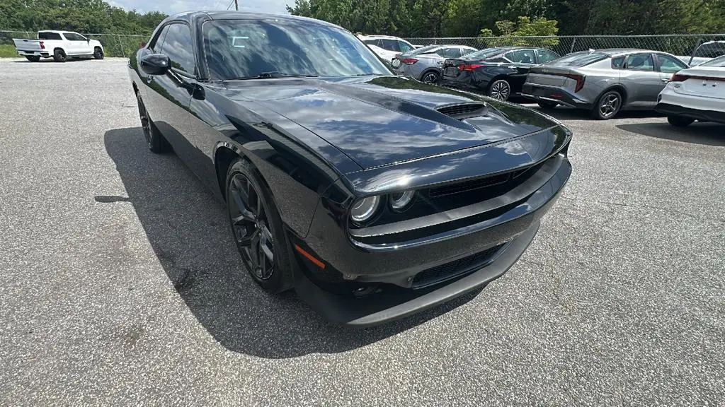 2021 Dodge Challenger GT Auto photo 4