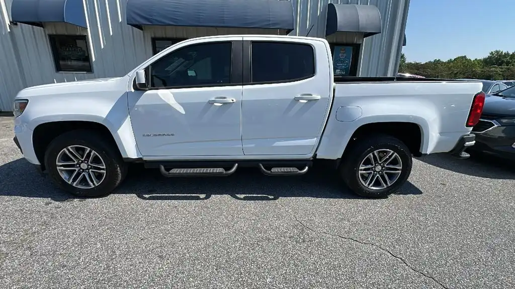 2022 Chevrolet Colorado Work Truck 2WD Crew Cab Short Box's photo