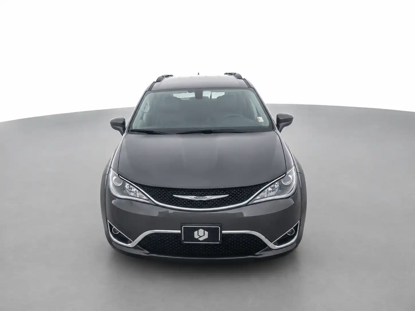 2018 Chrysler Pacifica Touring L's photo