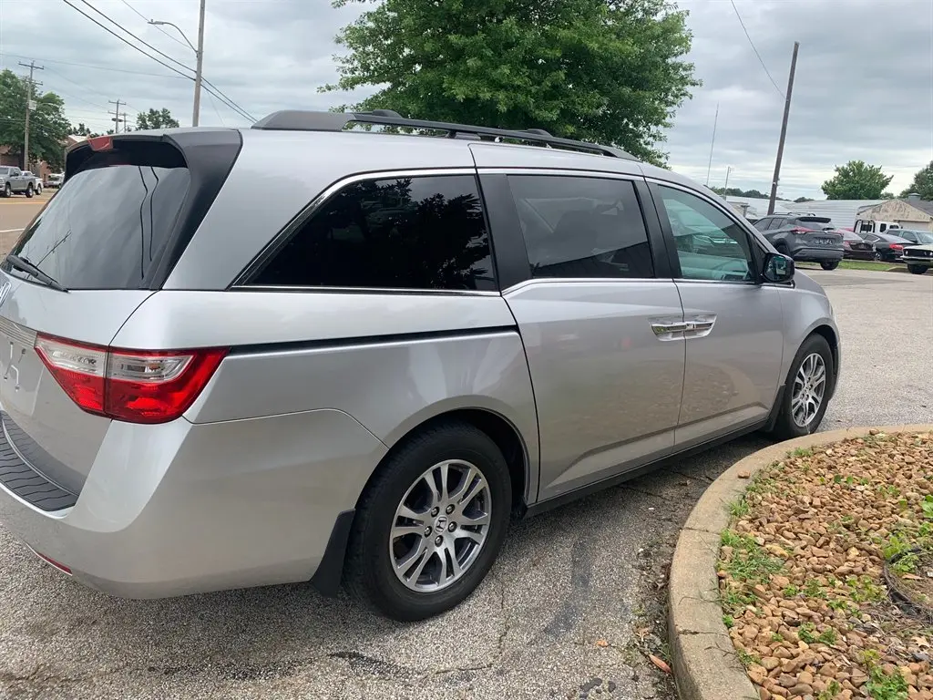 2012 Honda Odyssey EX photo 4