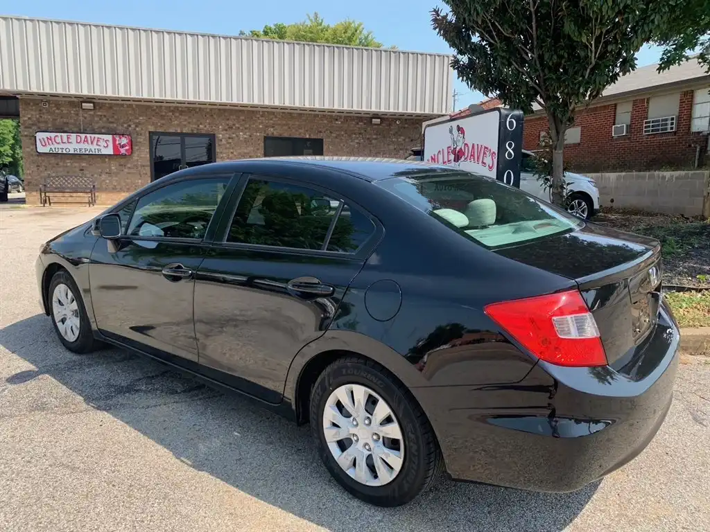 2012 Honda Civic LX Auto's photo