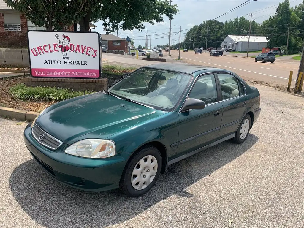 1999 Honda Civic LX 4AT's photo