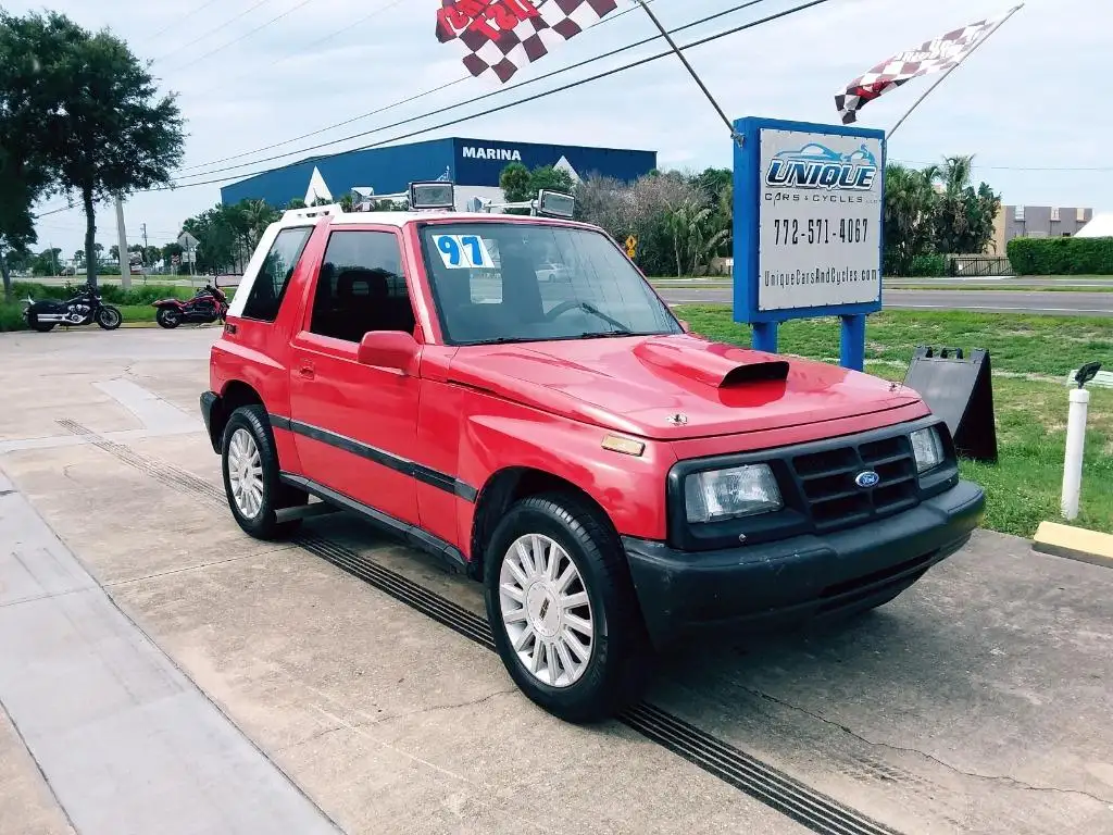 1997 Geo Tracker CONVERTIBLE's photo