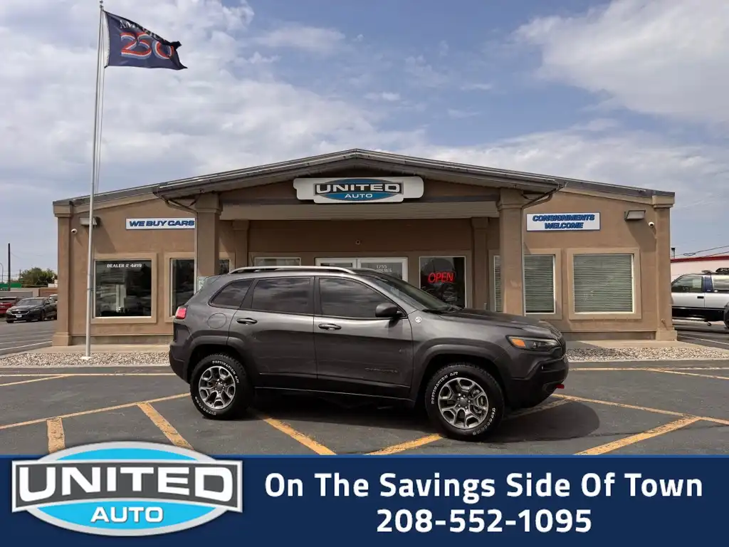 2021 Jeep Cherokee Trailhawk 4WD's photo